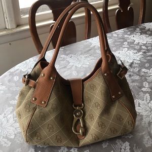 Dooney & Bourke handbag